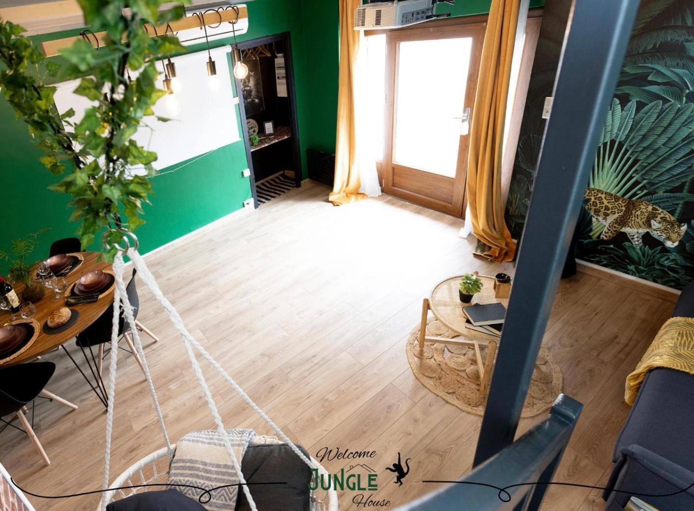 Maison "Jungle House" 90 M2 Billard, Retroprojecteur, Bar A Jeux , Vinyle, Wifi Fibre, Ideal Pro & Famille A Монбризон Екстериор снимка