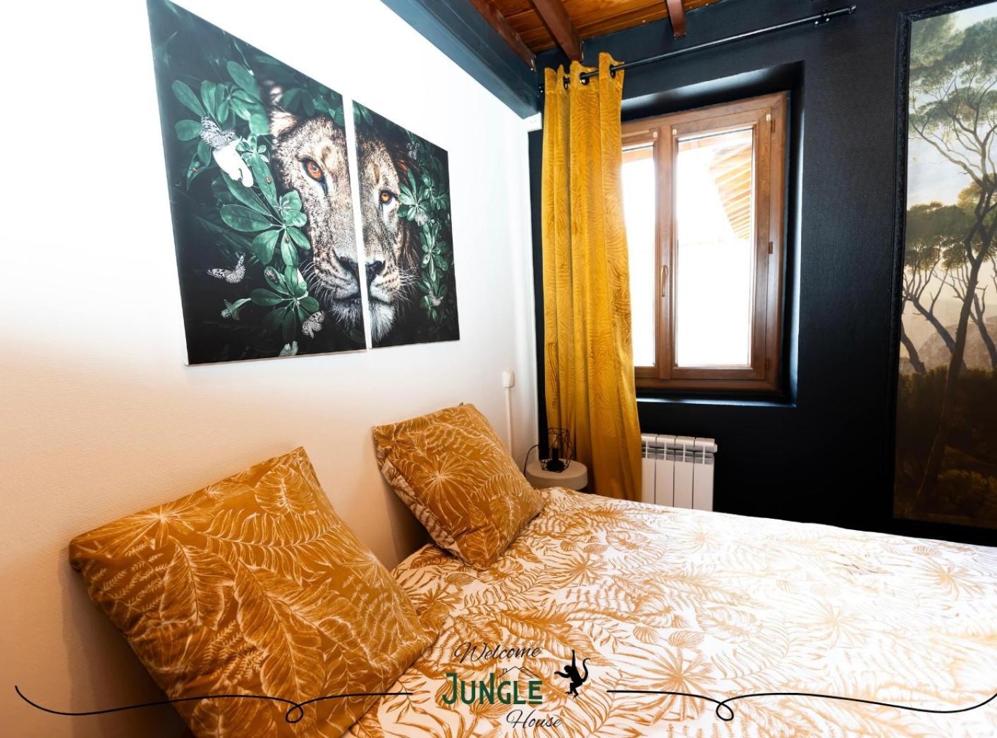 Maison "Jungle House" 90 M2 Billard, Retroprojecteur, Bar A Jeux , Vinyle, Wifi Fibre, Ideal Pro & Famille A Монбризон Екстериор снимка